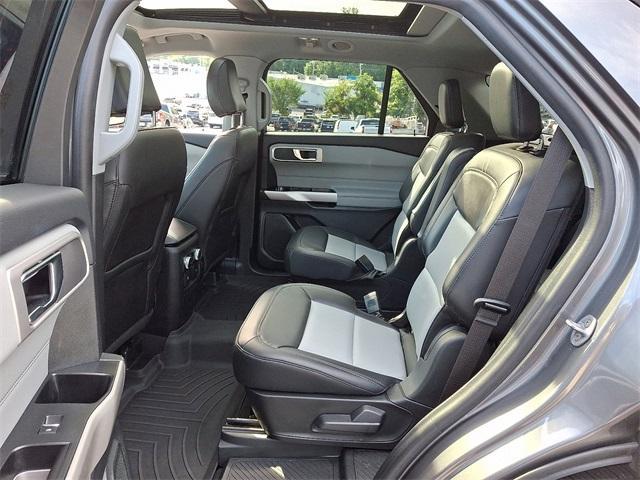 used 2022 Ford Explorer car, priced at $30,989