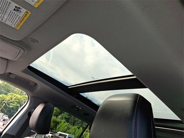 used 2022 Ford Explorer car, priced at $30,989