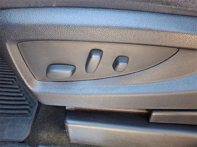 used 2015 Chevrolet Silverado 1500 car, priced at $24,998