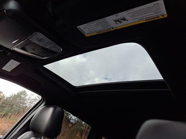 used 2016 Jeep Grand Cherokee car, priced at $15,903