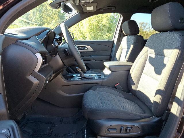 used 2023 Chevrolet Traverse car, priced at $29,499