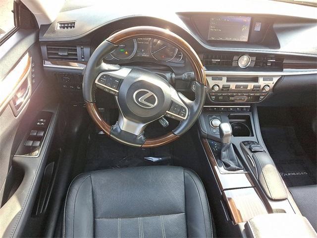 used 2017 Lexus ES 300h car, priced at $20,299