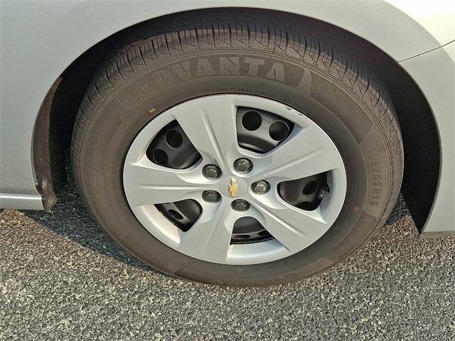 used 2018 Chevrolet Cruze car, priced at $11,999