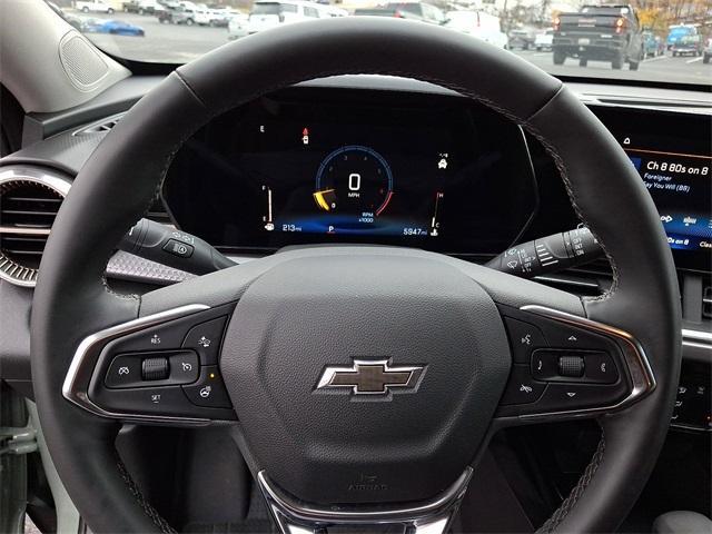 used 2025 Chevrolet Trax car, priced at $24,999