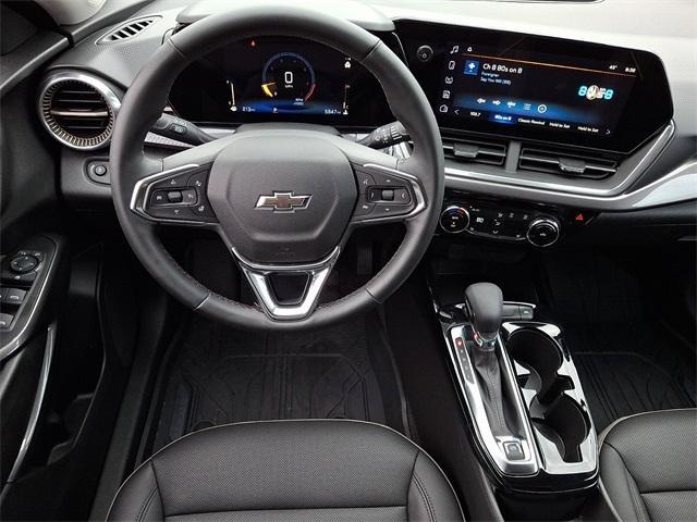 used 2025 Chevrolet Trax car, priced at $24,999