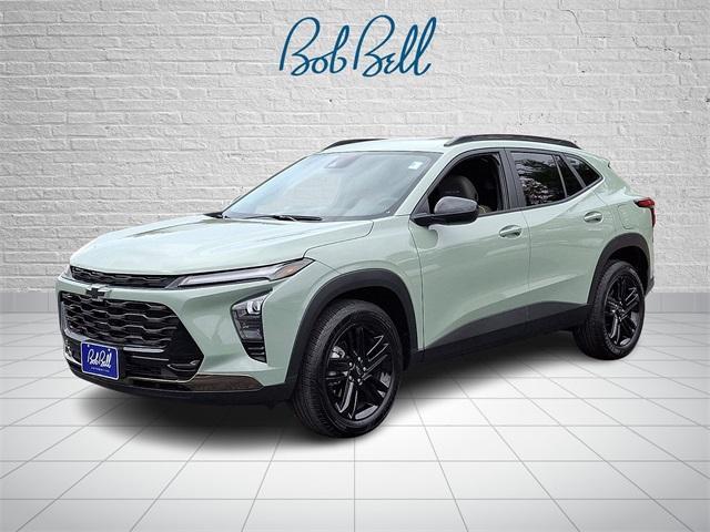 used 2025 Chevrolet Trax car, priced at $24,999