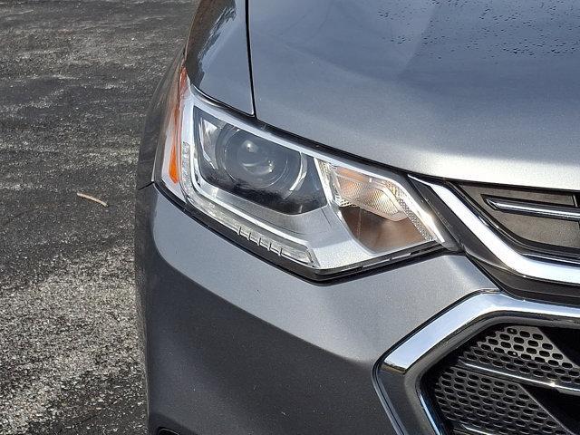 used 2021 Chevrolet Traverse car, priced at $21,223