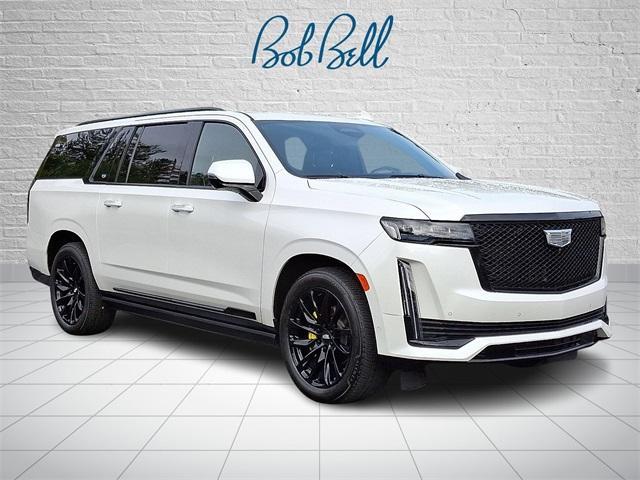 used 2022 Cadillac Escalade ESV car, priced at $69,808
