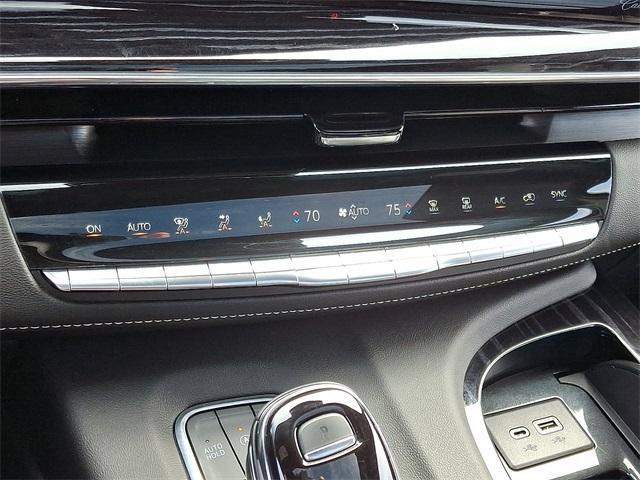 used 2022 Cadillac Escalade ESV car, priced at $69,808