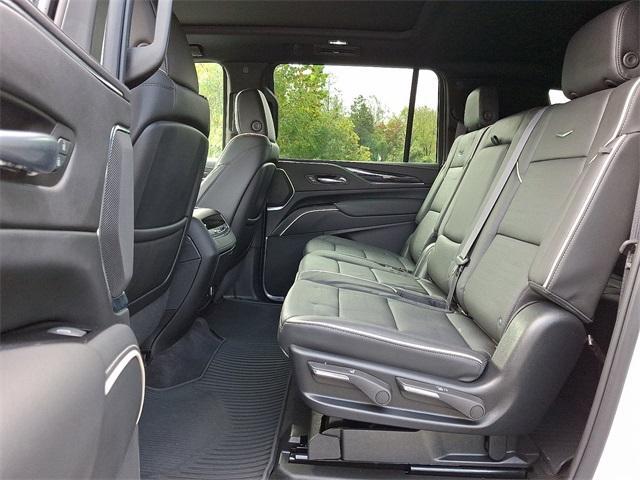 used 2022 Cadillac Escalade ESV car, priced at $69,808