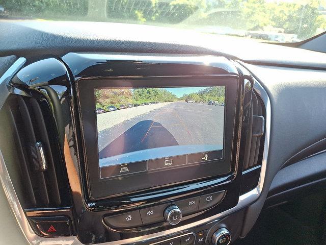 used 2023 Chevrolet Traverse car, priced at $32,322