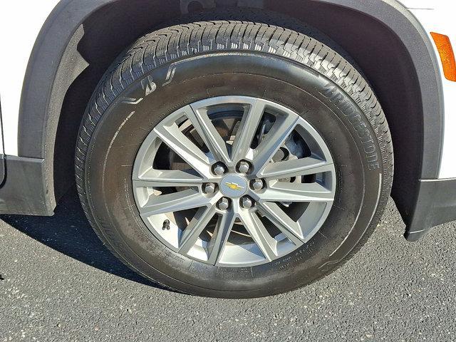 used 2023 Chevrolet Traverse car, priced at $32,322