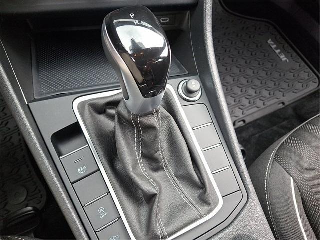 used 2024 Volkswagen Jetta car, priced at $21,123