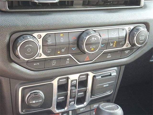 used 2024 Jeep Gladiator car, priced at $39,254