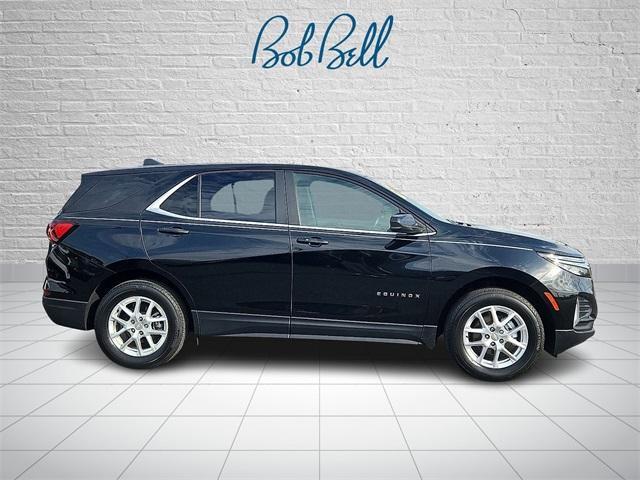 used 2022 Chevrolet Equinox car, priced at $20,999