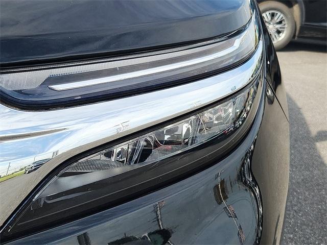 used 2022 Chevrolet Equinox car, priced at $20,999