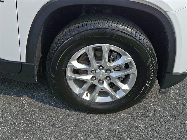 used 2021 Chevrolet Traverse car, priced at $25,281