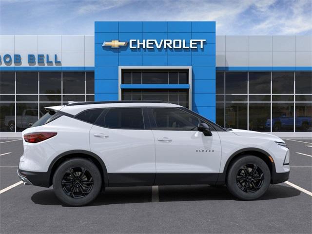 new 2025 Chevrolet Blazer car, priced at $39,005