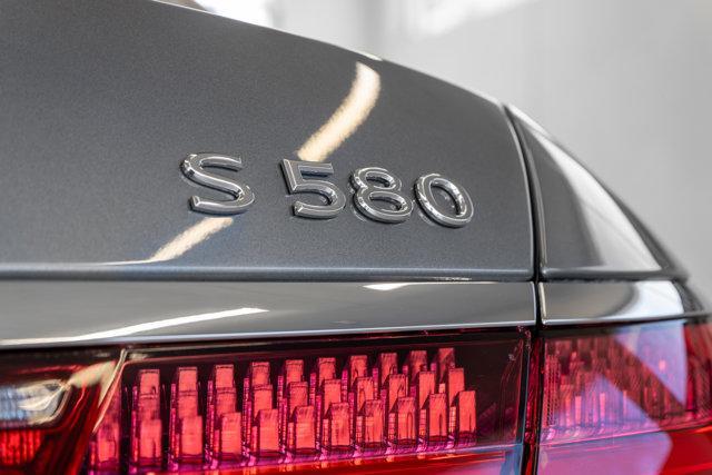 new 2024 Mercedes-Benz Maybach S 580 car, priced at $225,550