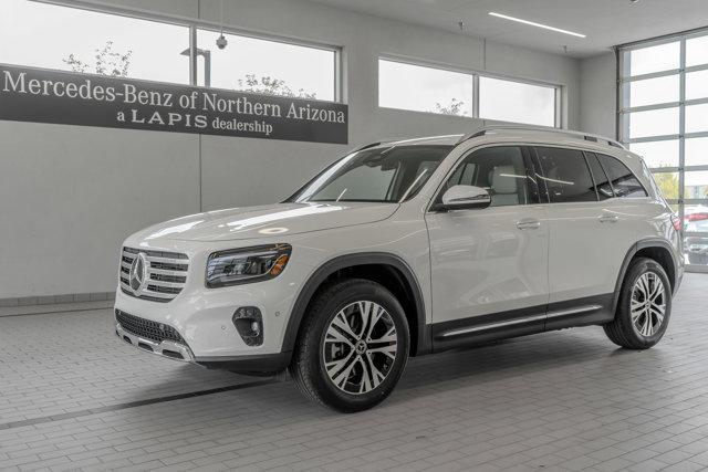new 2025 Mercedes-Benz GLB 250 car