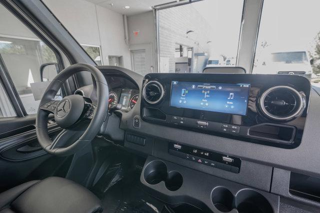new 2025 Mercedes-Benz Sprinter 2500 car, priced at $68,639