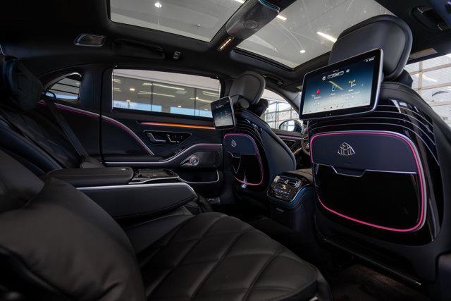 new 2024 Mercedes-Benz Maybach S 680 car, priced at $239,595