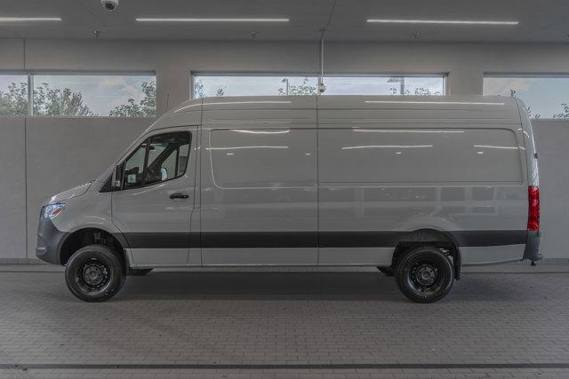 new 2025 Mercedes-Benz Sprinter 2500 car, priced at $76,439
