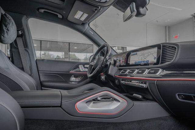 new 2025 Mercedes-Benz GLS 580 car, priced at $131,755