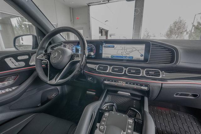 new 2025 Mercedes-Benz GLS 580 car, priced at $131,755