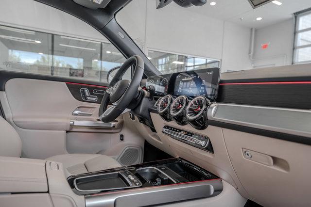 new 2025 Mercedes-Benz GLB 250 car, priced at $51,420