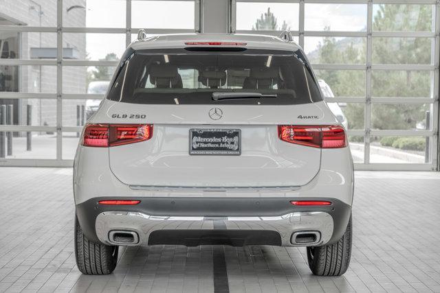 new 2025 Mercedes-Benz GLB 250 car, priced at $51,420