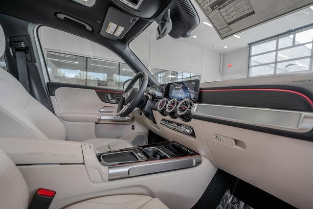 new 2025 Mercedes-Benz GLB 250 car, priced at $51,420