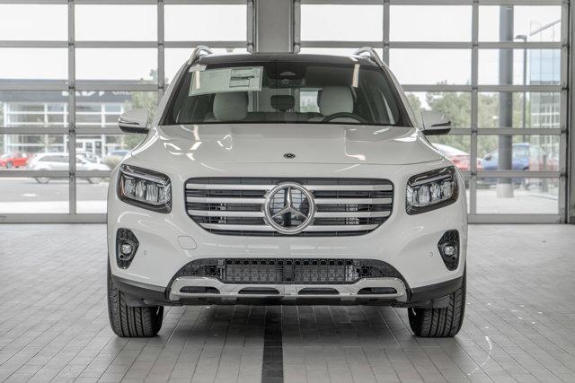 new 2025 Mercedes-Benz GLB 250 car, priced at $51,420