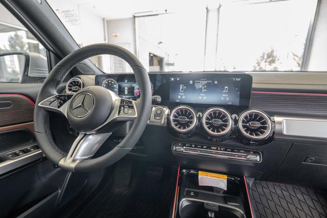 new 2025 Mercedes-Benz GLB 250 car, priced at $52,290