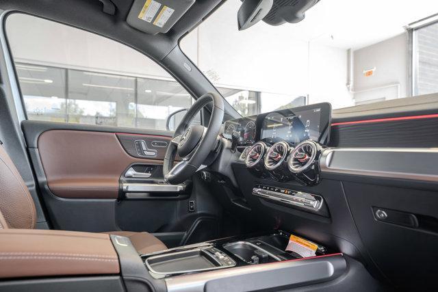 new 2025 Mercedes-Benz GLB 250 car, priced at $52,290