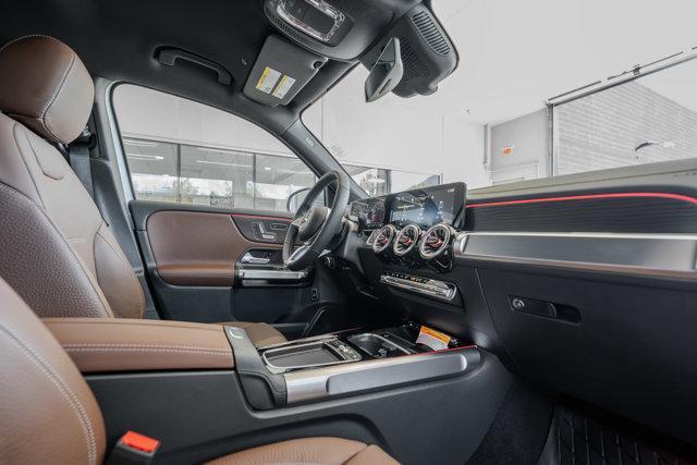new 2025 Mercedes-Benz GLB 250 car, priced at $52,290