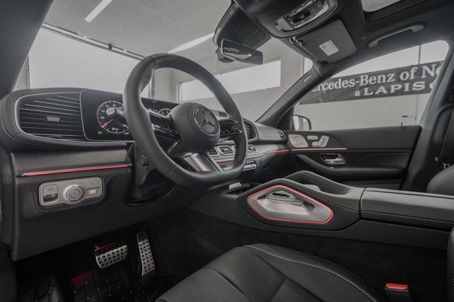 new 2025 Mercedes-Benz GLS 580 car