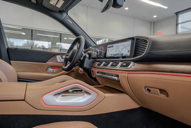 new 2025 Mercedes-Benz GLS 580 car, priced at $123,615