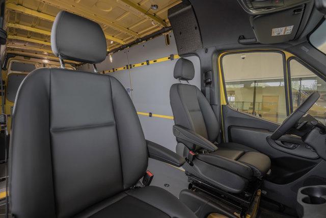 new 2024 Mercedes-Benz Sprinter 2500 car, priced at $80,068