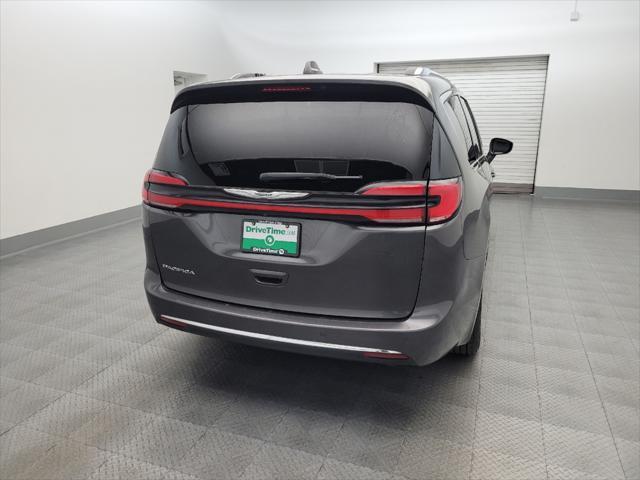 used 2021 Chrysler Pacifica car, priced at $19,895