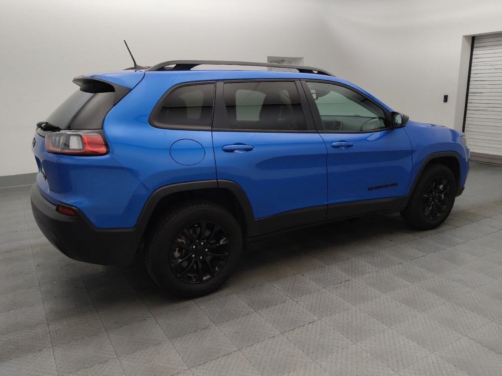 used 2023 Jeep Cherokee car, priced at $23,595
