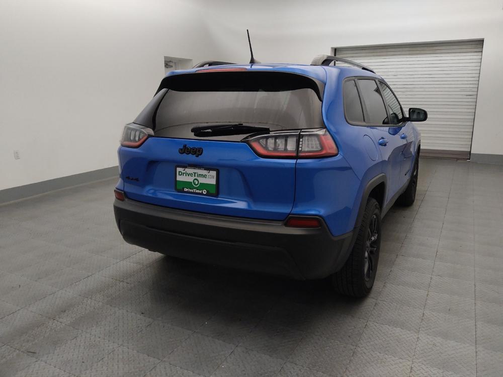 used 2023 Jeep Cherokee car, priced at $23,595
