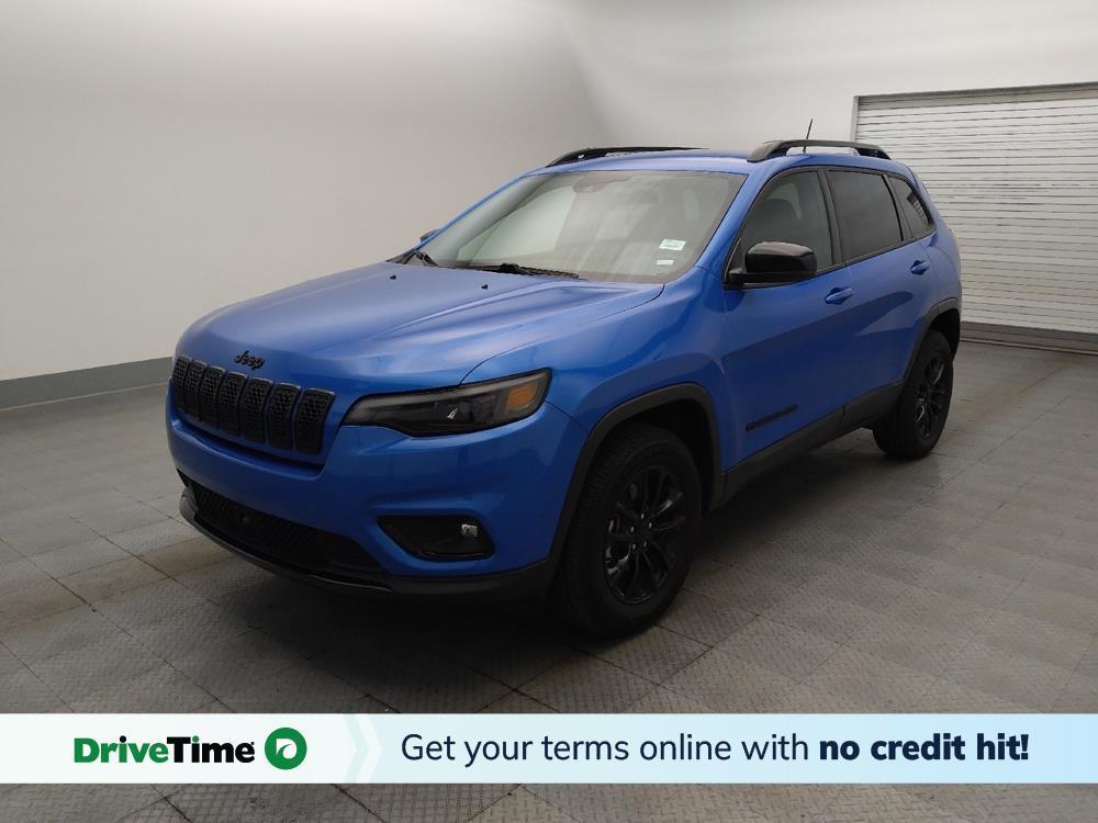used 2023 Jeep Cherokee car, priced at $23,595