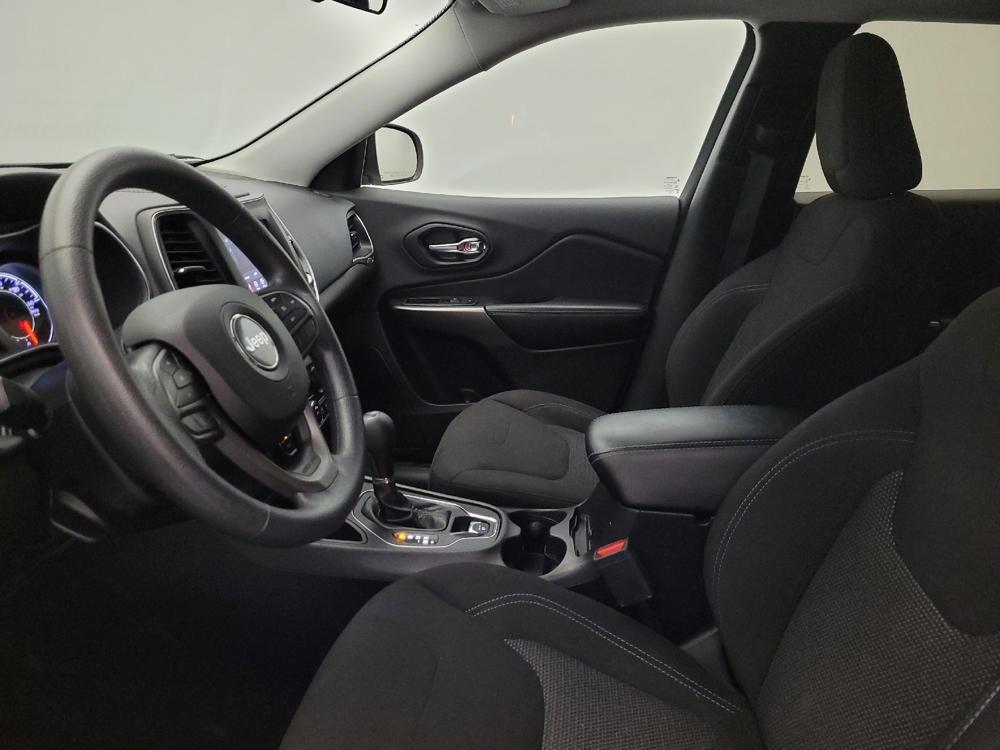 used 2019 Jeep Cherokee car, priced at $16,695