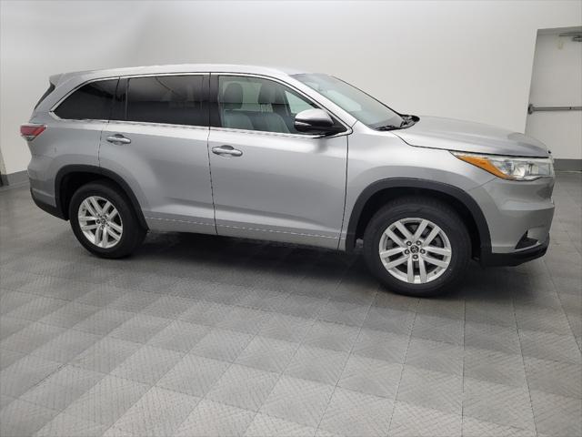 used 2016 Toyota Highlander car, priced at $19,495