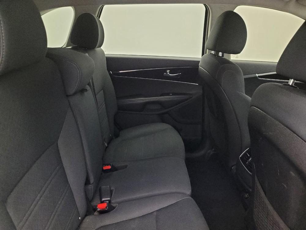 used 2019 Kia Sorento car, priced at $17,195