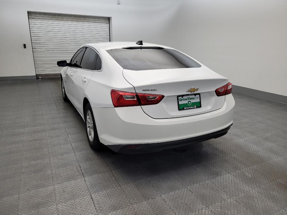 used 2017 Chevrolet Malibu car, priced at $13,595