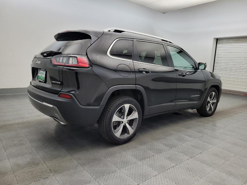 used 2019 Jeep Cherokee car, priced at $16,295
