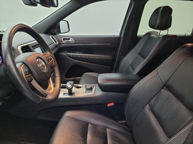 used 2015 Jeep Grand Cherokee car, priced at $19,395