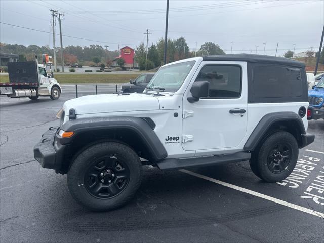 new 2025 Jeep Wrangler car, priced at $32,034